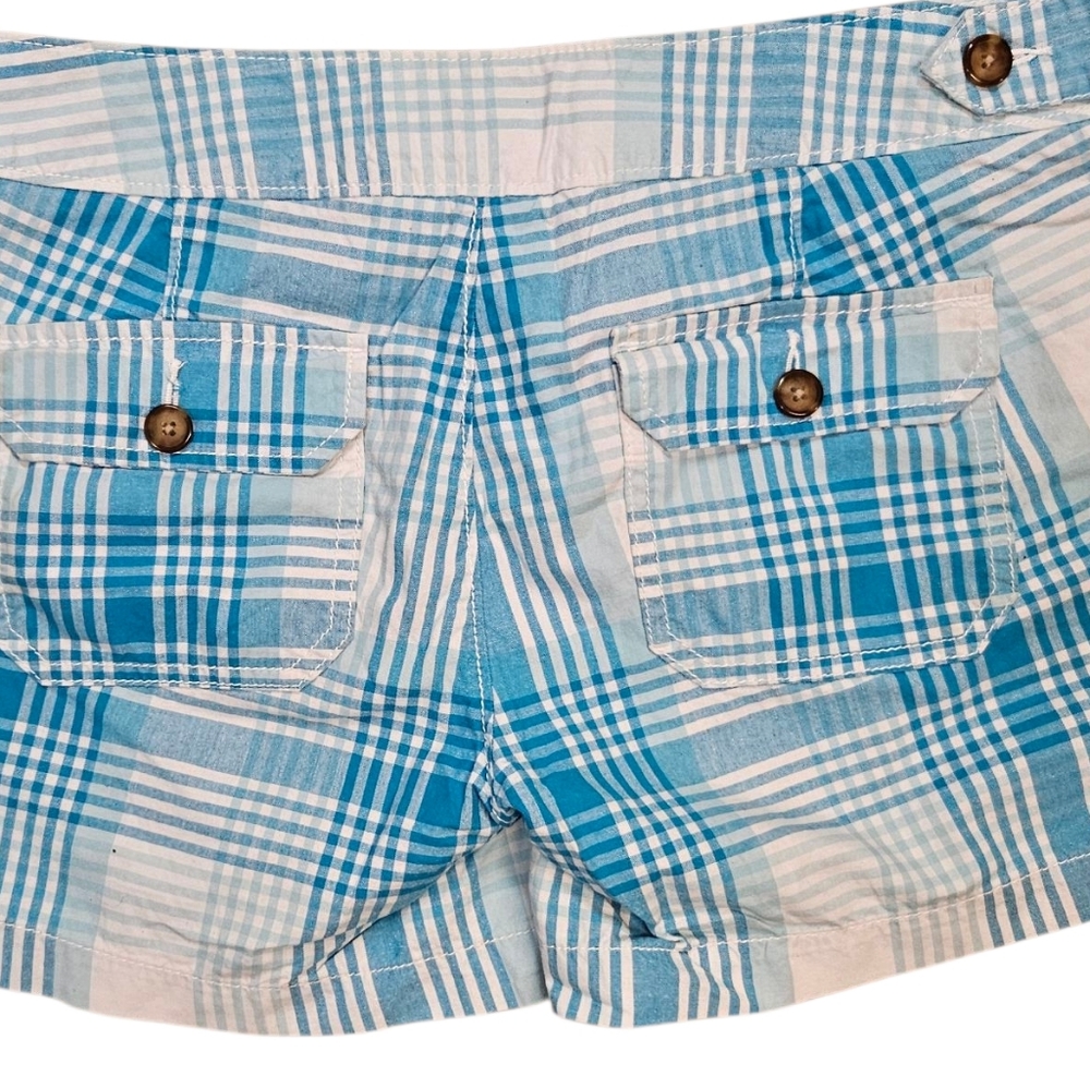 Old Navy Plaid Shorts - Picture 2 of 2